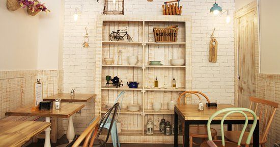 La Guinda "Deli & Coffee"